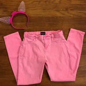 Girls pink pants 👧🏽👖